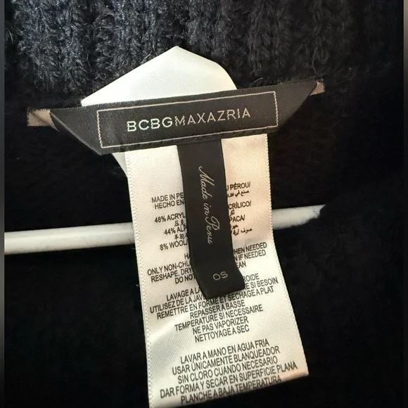 BCBG Max Azria OS Alpaca & Wool Black Peru Fair Isle Sweater Turtleneck Poncho - Picture 2 of 3